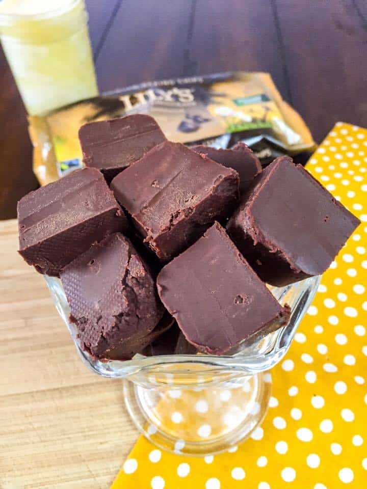 sugar-free keto fudge bites served